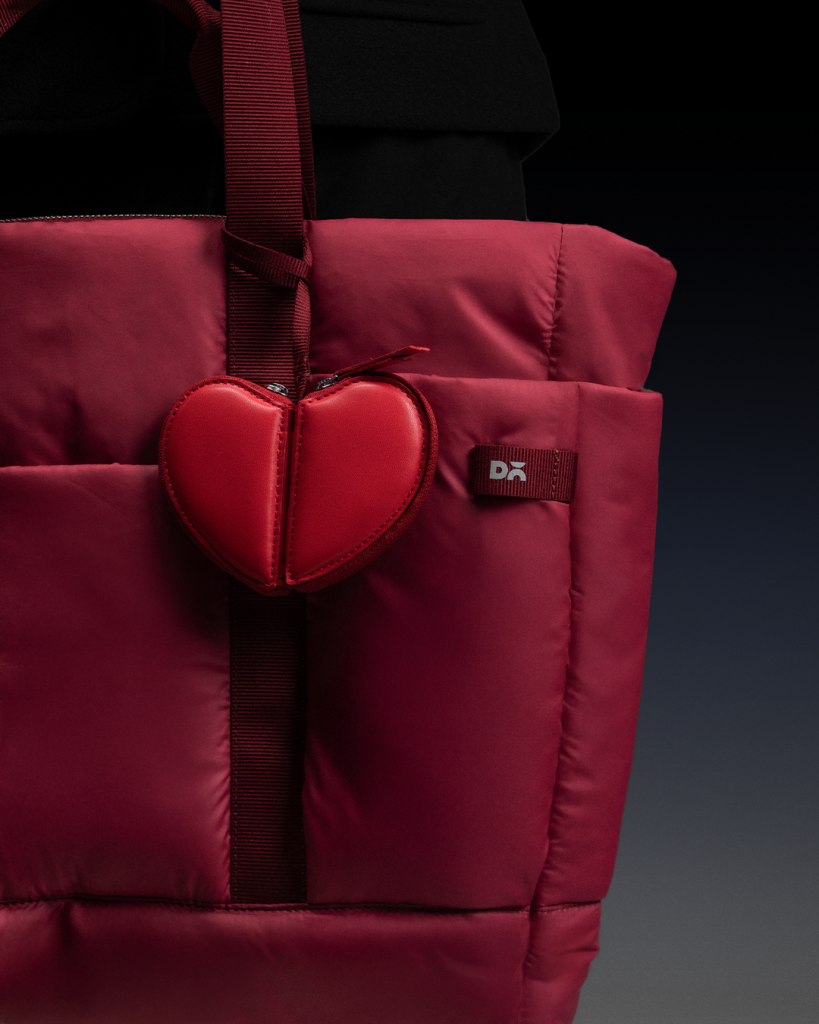 Valentine's Day Day Guide. Heart Pouch